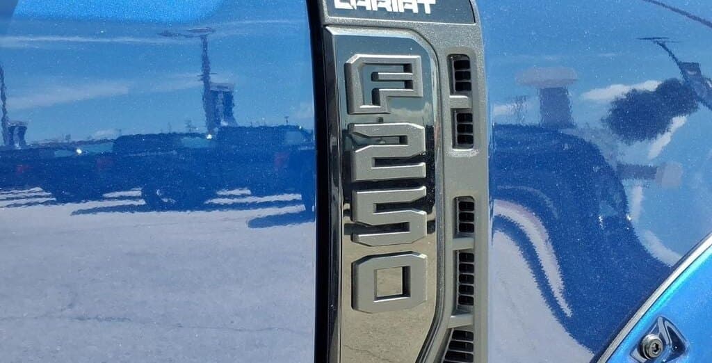 2026 Ford Super Duty F-250 Lariat Rocky Ridge thumbnail 11