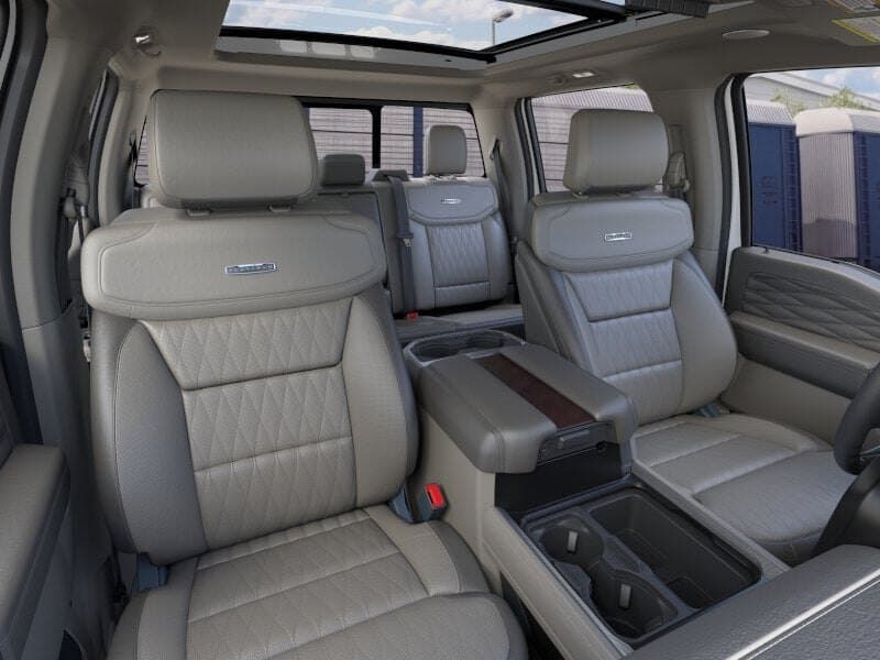 2026 Ford Super Duty F-250 Platinum thumbnail 10