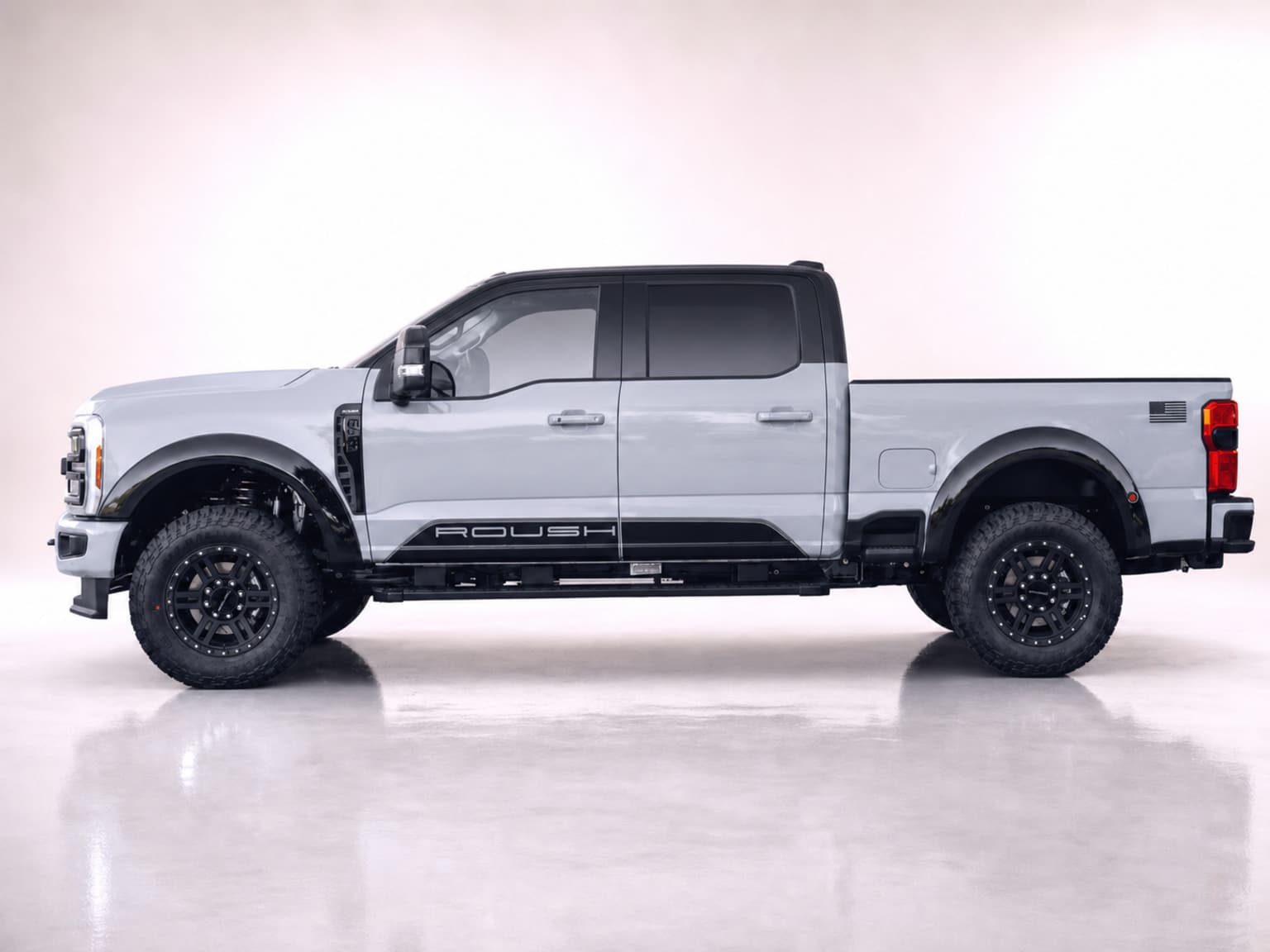 2026 Ford F-250SD Roush thumbnail 3