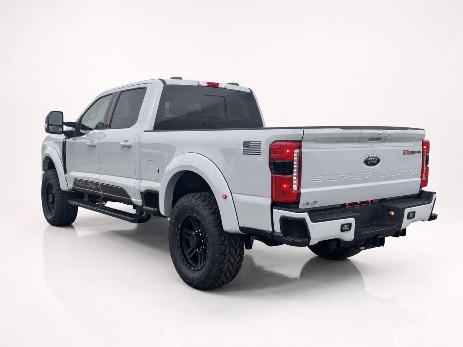 2026 Ford Super Duty F-250 Lariat ROUSH Super Duty thumbnail 3