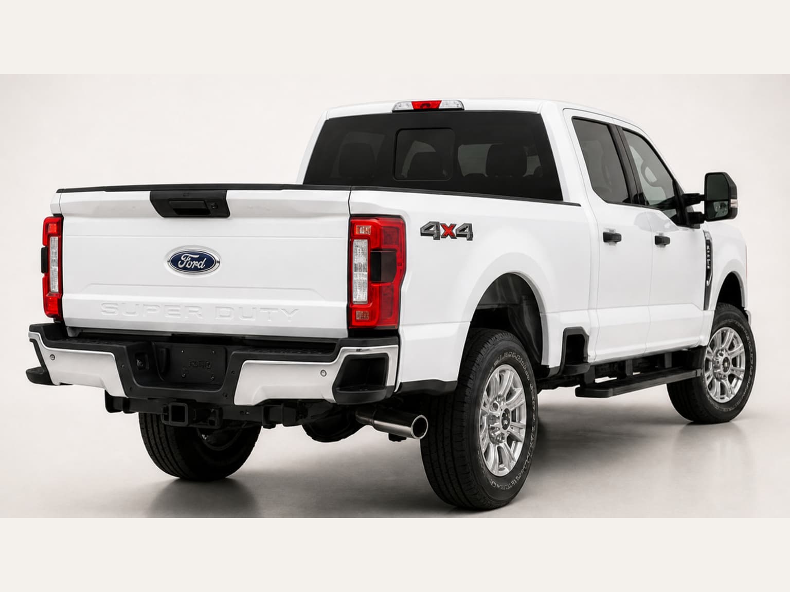 2026 Ford Super Duty F-250 XLT thumbnail 5