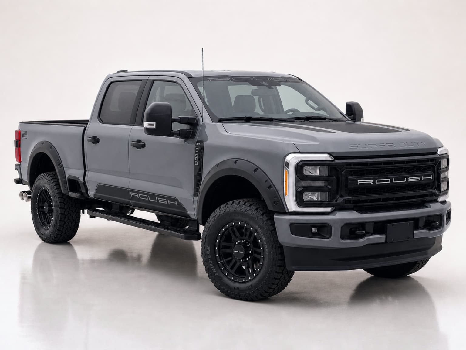 2026 Ford Super Duty F-250 SRW ROUSH XLT, photo 1 of 6