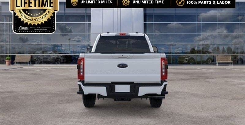2026 Ford Super Duty F-250 XLT thumbnail 5