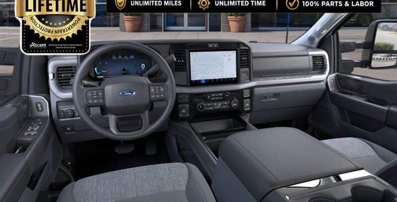 2026 Ford Super Duty F-250 XLT thumbnail 9