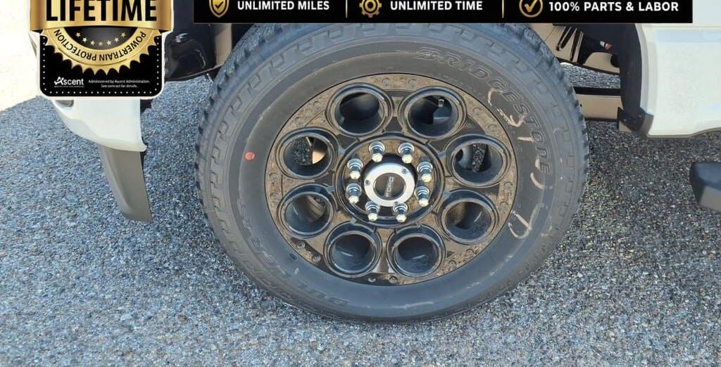 2026 Ford Super Duty F-250 XLT thumbnail 11