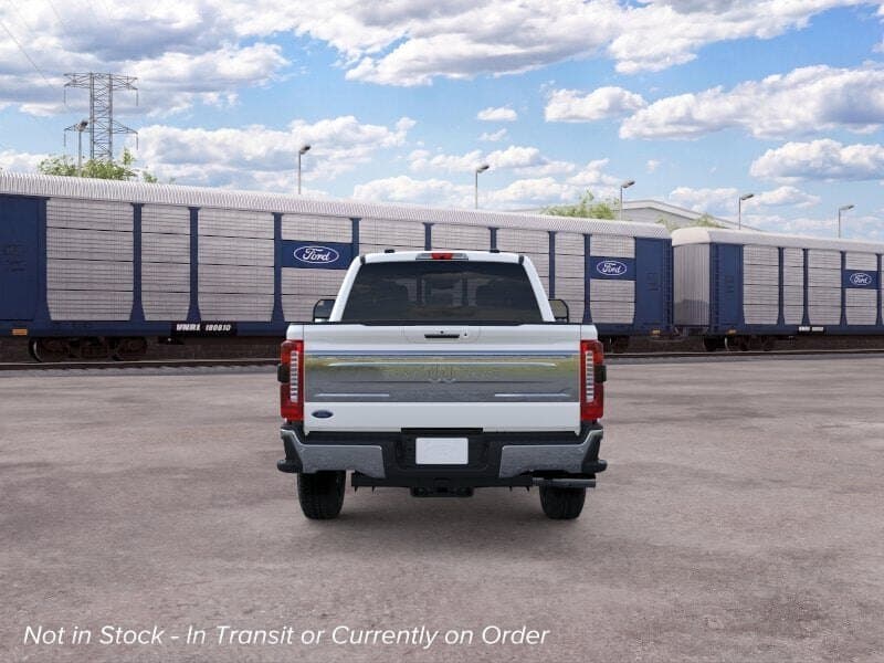 2026 Ford Super Duty F-350 King Ranch thumbnail 5