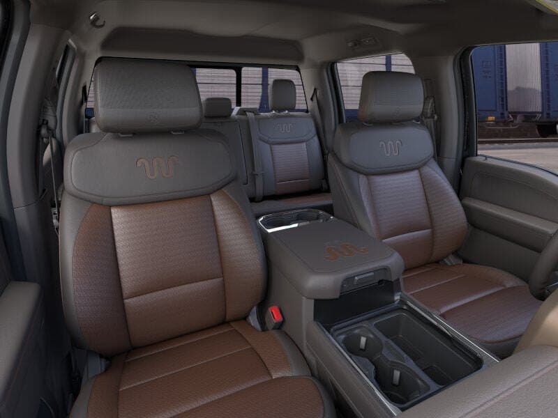 2026 Ford Super Duty F-350 King Ranch thumbnail 10