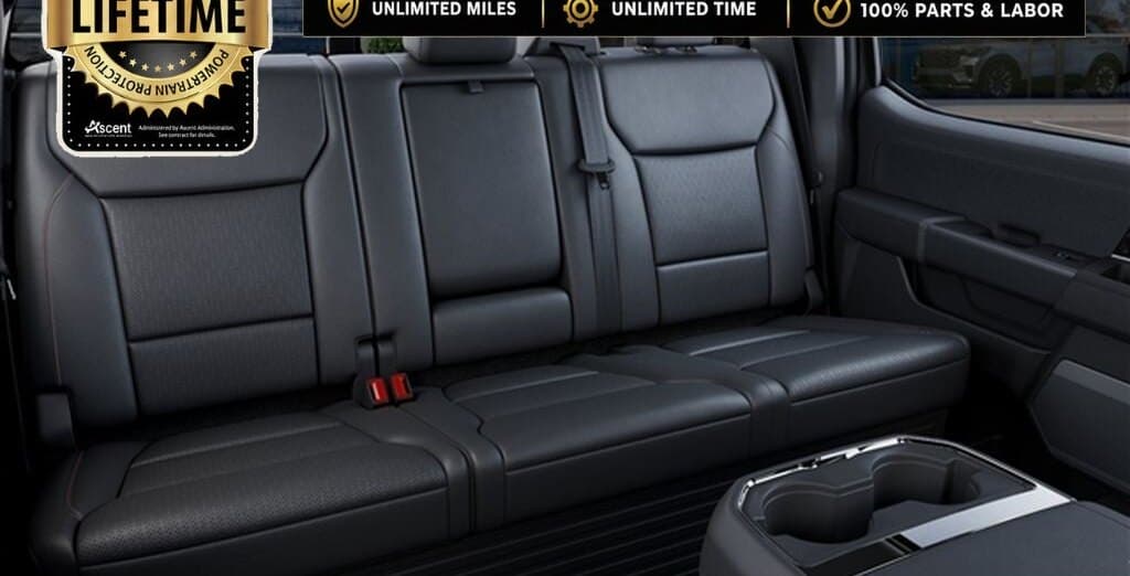 2027 Ford Super Duty F-350 Lariat thumbnail 11