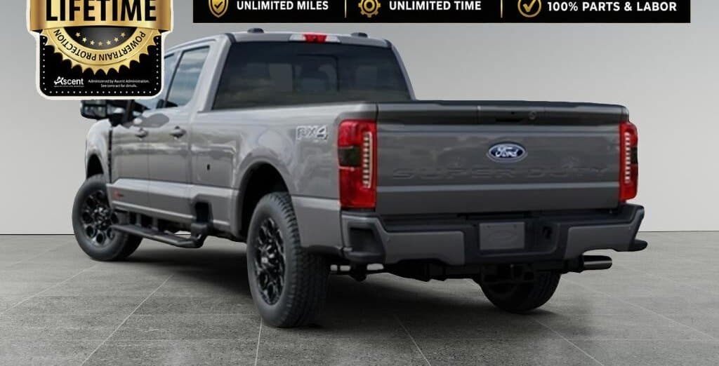 2027 Ford Super Duty F-350 Lariat thumbnail 8