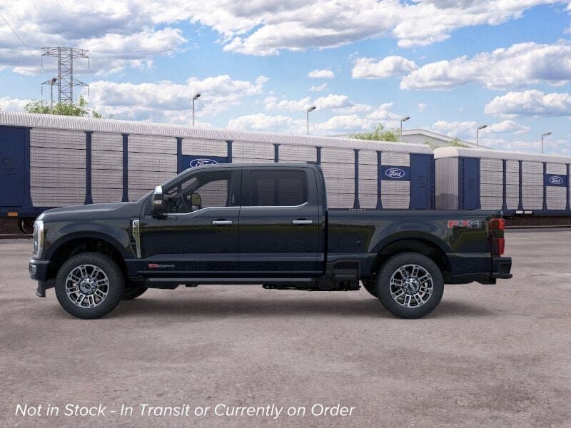 2026 Ford Super Duty F-350 Platinum thumbnail 3