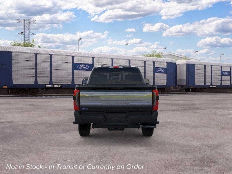 2026 Ford Super Duty F-350 Platinum thumbnail 5