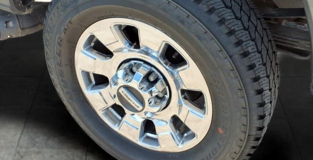 2020 Ford F-350 LARIAT thumbnail 10