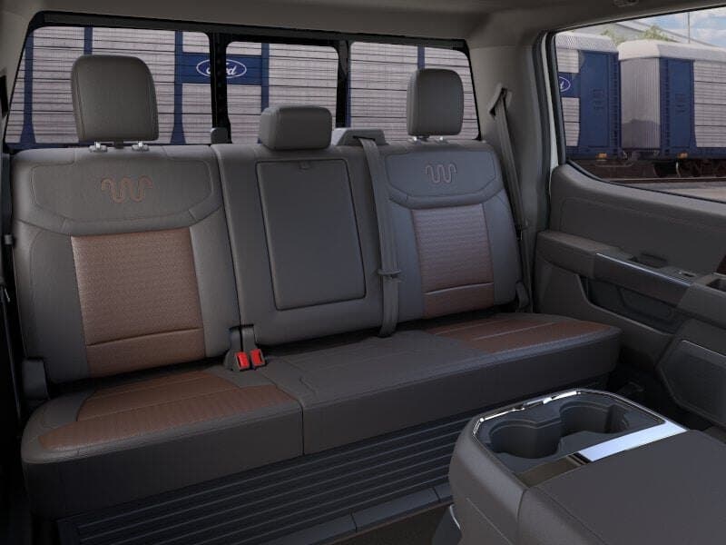 2026 Ford Super Duty F-350 King Ranch thumbnail 11