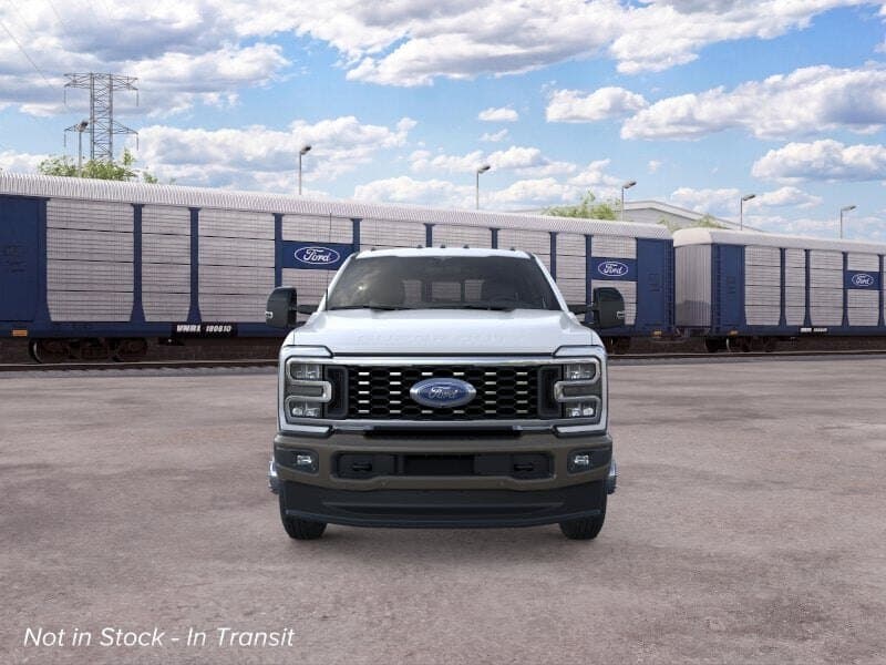 2026 Ford Super Duty F-350 King Ranch thumbnail 6