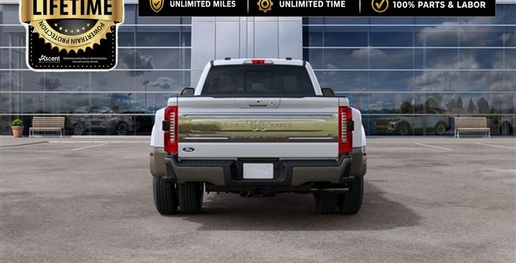 2027 Ford Super Duty F-350 King Ranch thumbnail 7