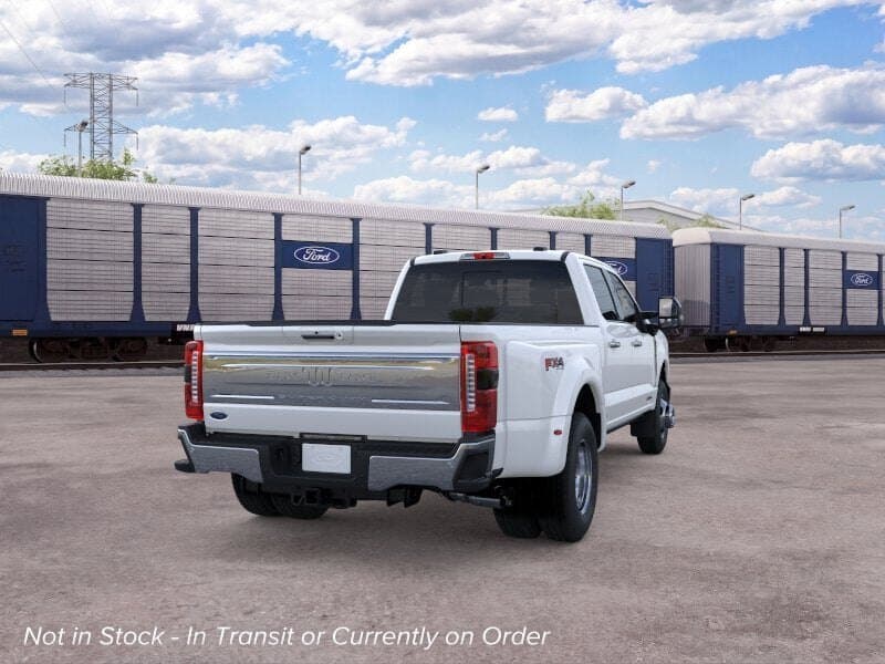 2026 Ford Super Duty F-350 King Ranch thumbnail 8
