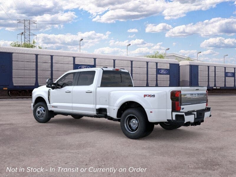 2026 Ford Super Duty F-350 Platinum thumbnail 4