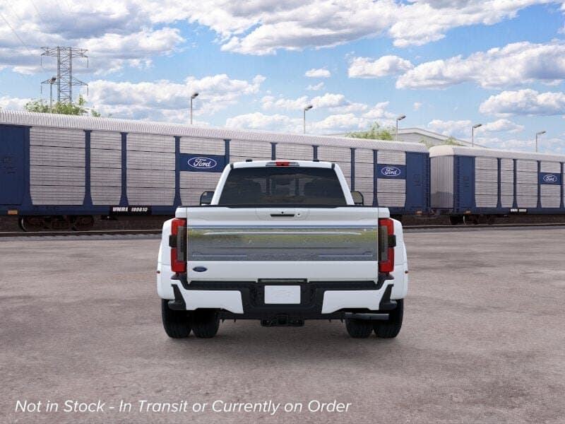 2026 Ford Super Duty F-350 Platinum thumbnail 5