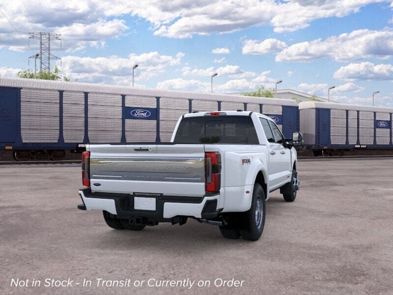 2026 Ford Super Duty F-350 Platinum thumbnail 8