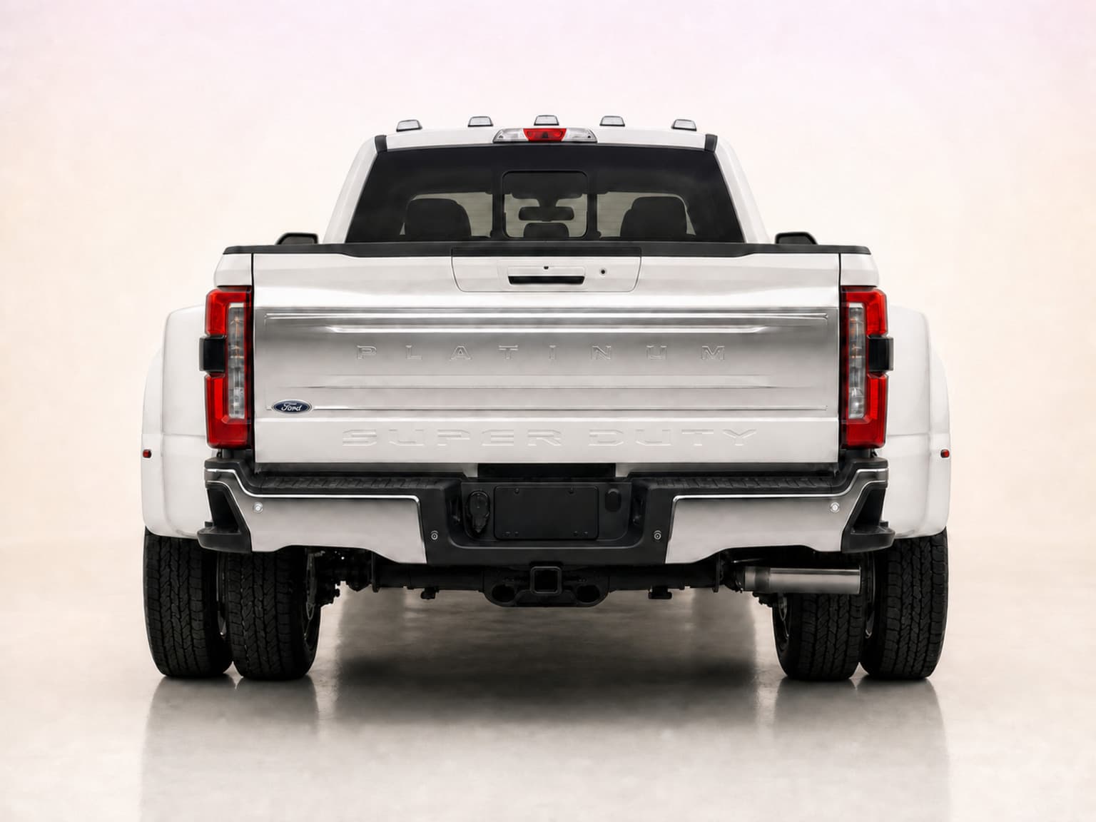 2026 Ford Super Duty F-350 Platinum thumbnail 5