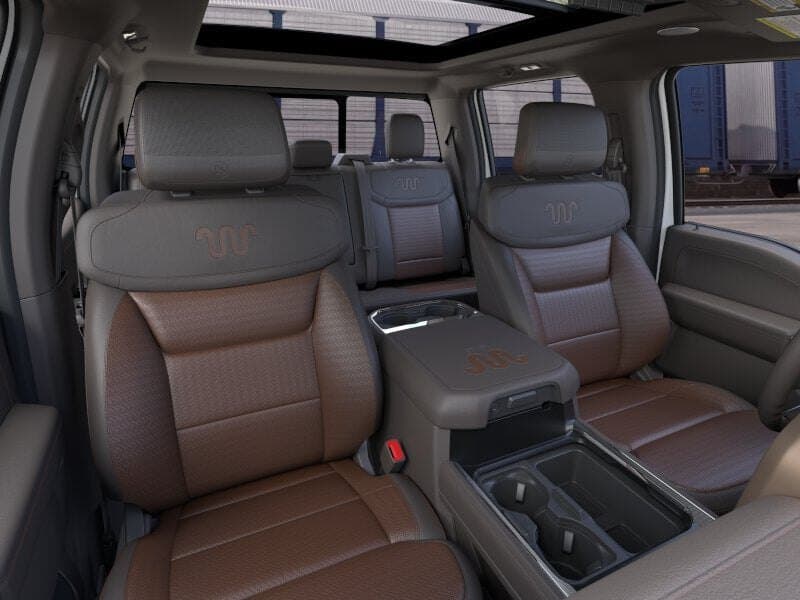 2026 Ford Super Duty F-350 King Ranch thumbnail 10