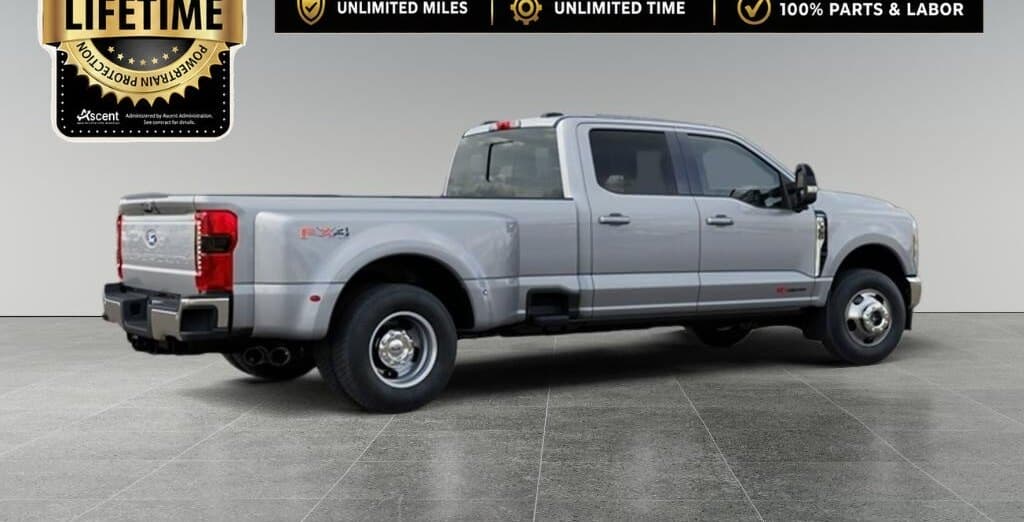 2027 Ford Super Duty F-350 Lariat thumbnail 6