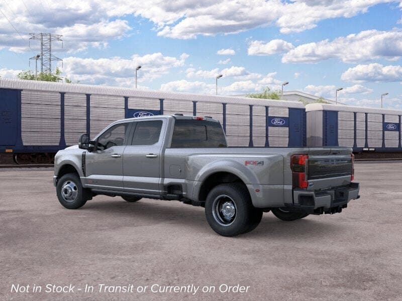 2026 Ford Super Duty F-350 Platinum thumbnail 4