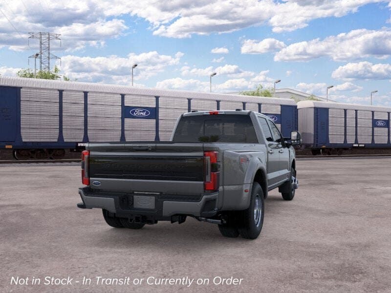 2026 Ford Super Duty F-350 Platinum thumbnail 8