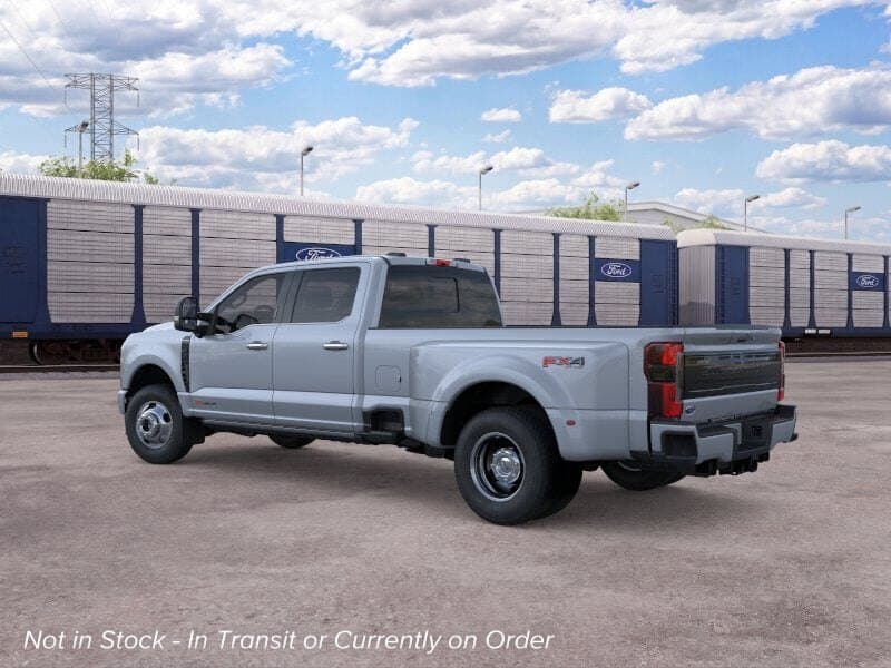 2026 Ford Super Duty F-350 Platinum thumbnail 4