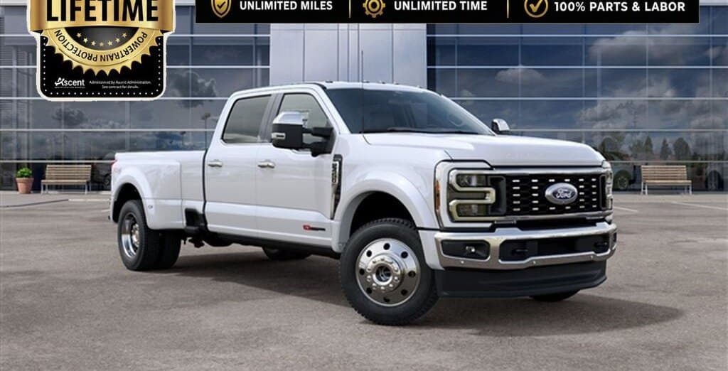 2027 Ford F-450 King Ranch thumbnail 4