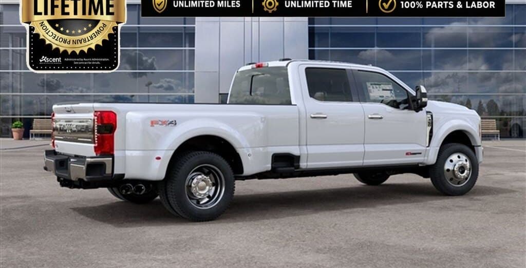 2027 Ford F-450 King Ranch thumbnail 6