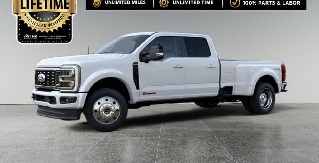 2027 Ford Super Duty F-450 Platinum, photo 1 of 12