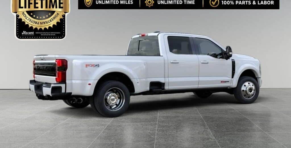 2027 Ford Super Duty F-450 Platinum thumbnail 6