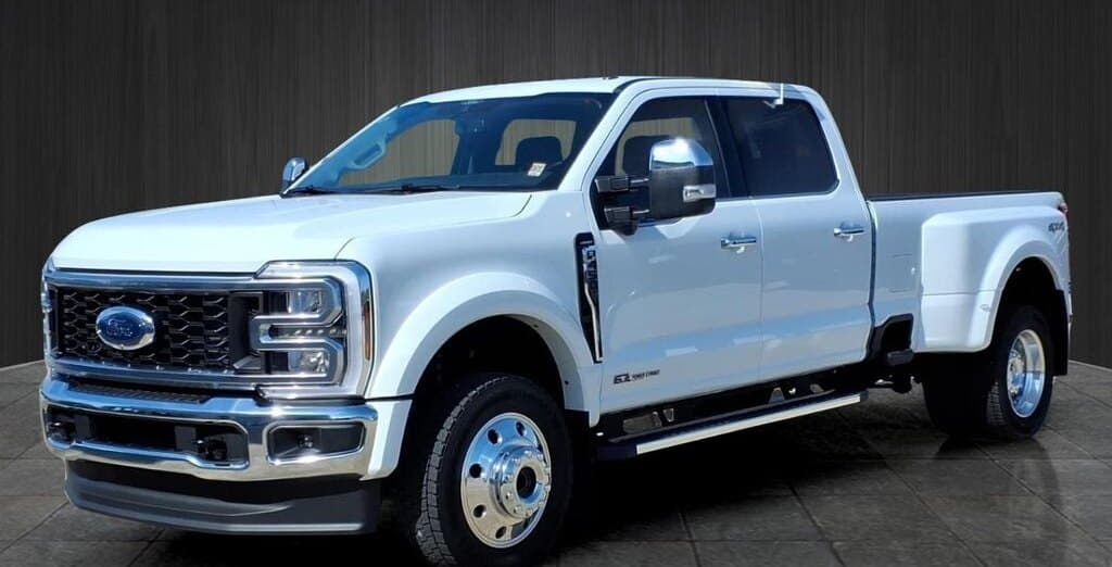 2026 Ford F-450 LARIAT