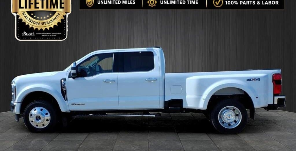 2026 Ford F-450 LARIAT thumbnail 6