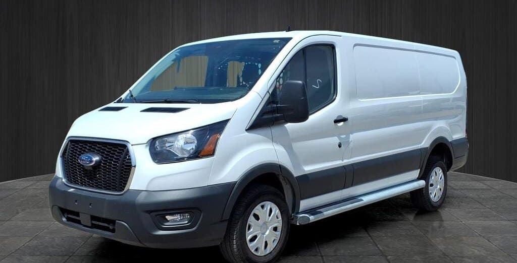 2025 Ford Transit Van Base