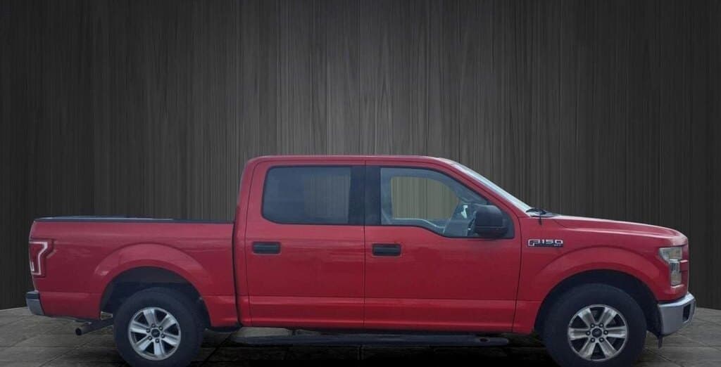 2016 Ford F-150 XLT thumbnail 4