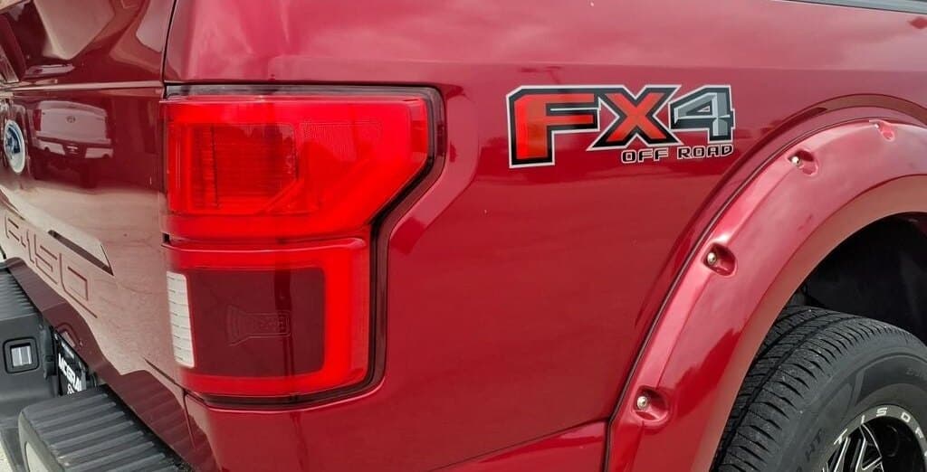 2020 Ford F-150 LARIAT thumbnail 4