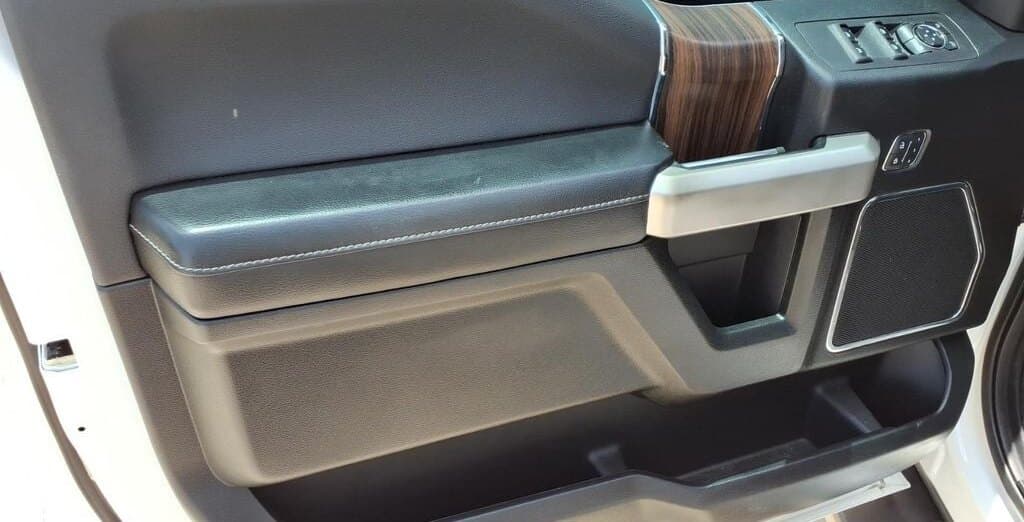 2015 Ford F-150 Lariat thumbnail 5