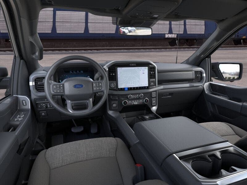 2026 Ford F-150 XLT thumbnail 9