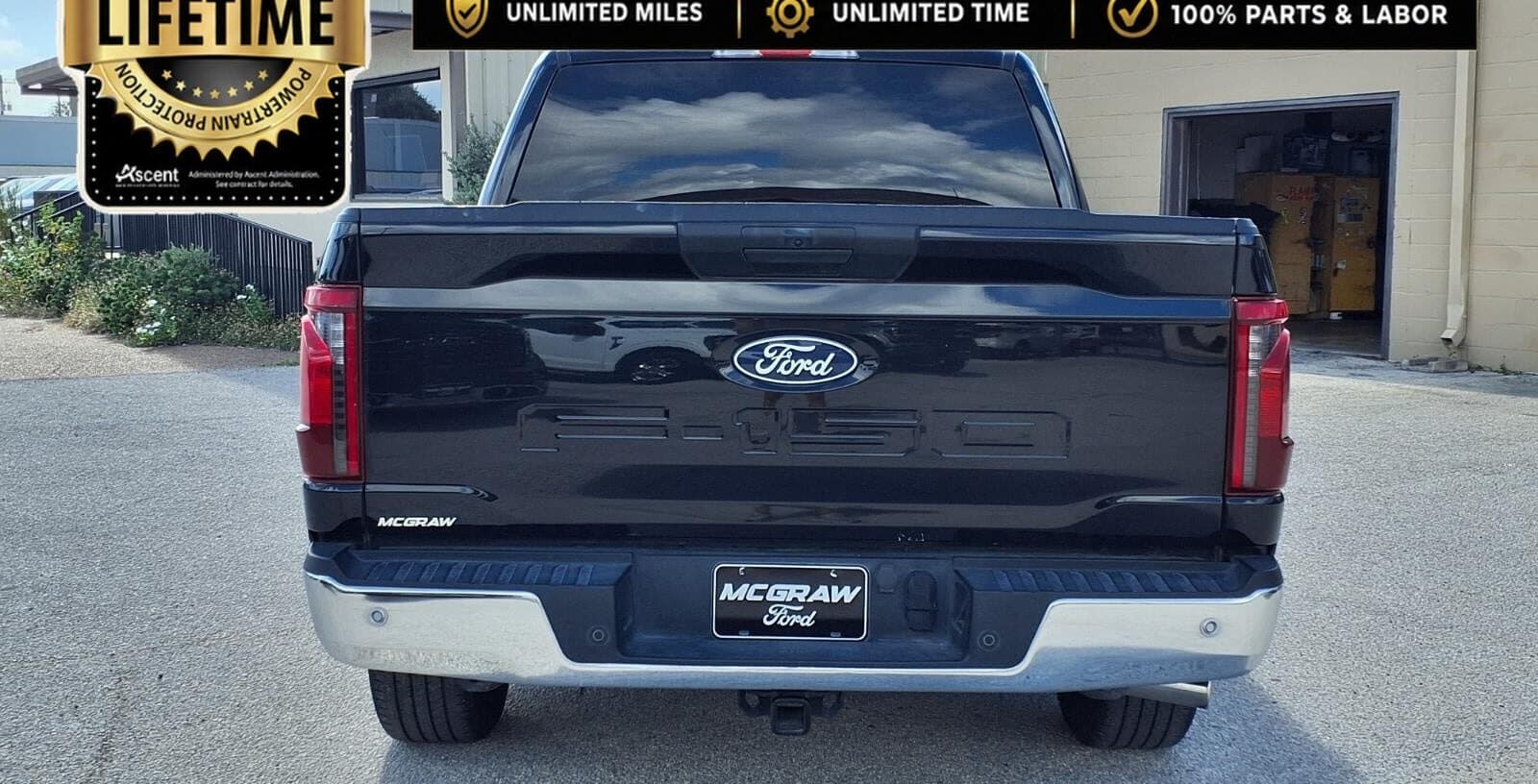 2025 Ford F-150 XLT thumbnail 4