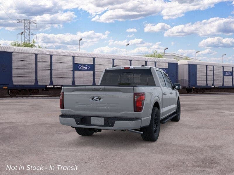 2026 Ford F-150 XLT thumbnail 8