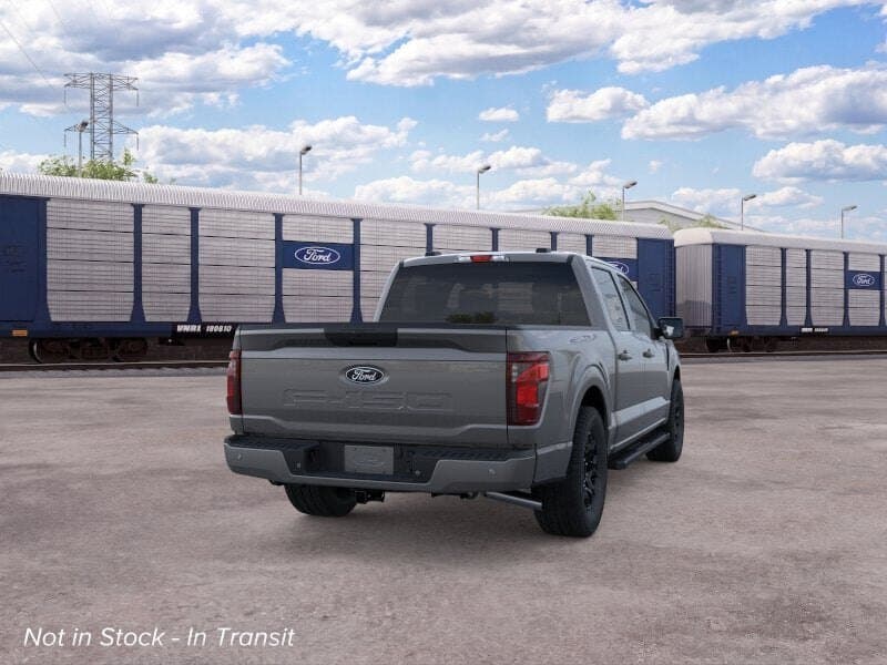 2026 Ford F-150 XLT thumbnail 8
