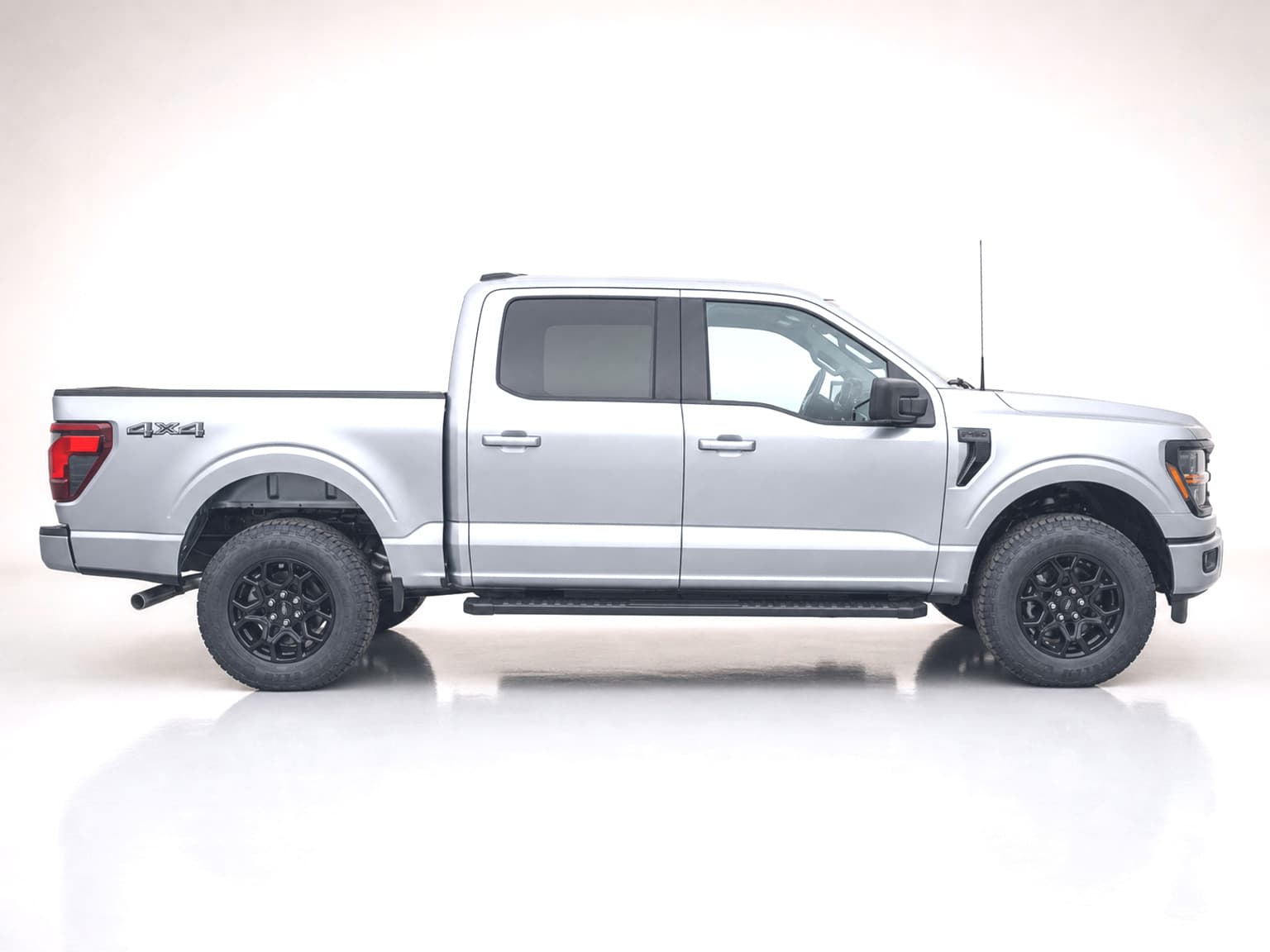 2026 Ford F-150 XLT thumbnail 3