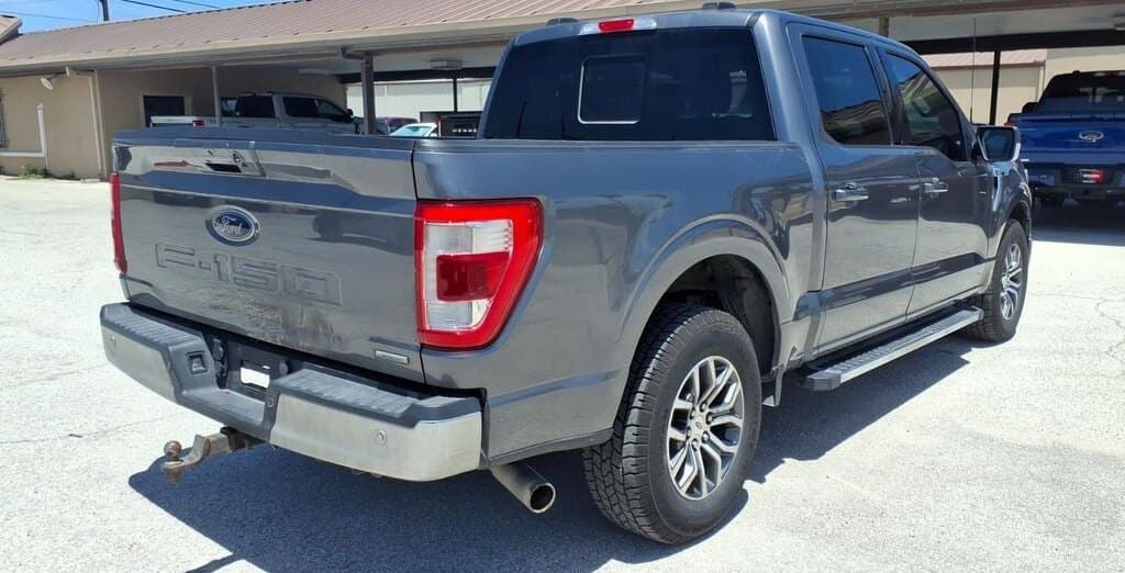 2021 Ford F-150 LARIAT thumbnail 5