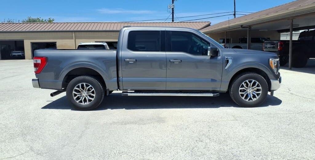 2021 Ford F-150 LARIAT thumbnail 6
