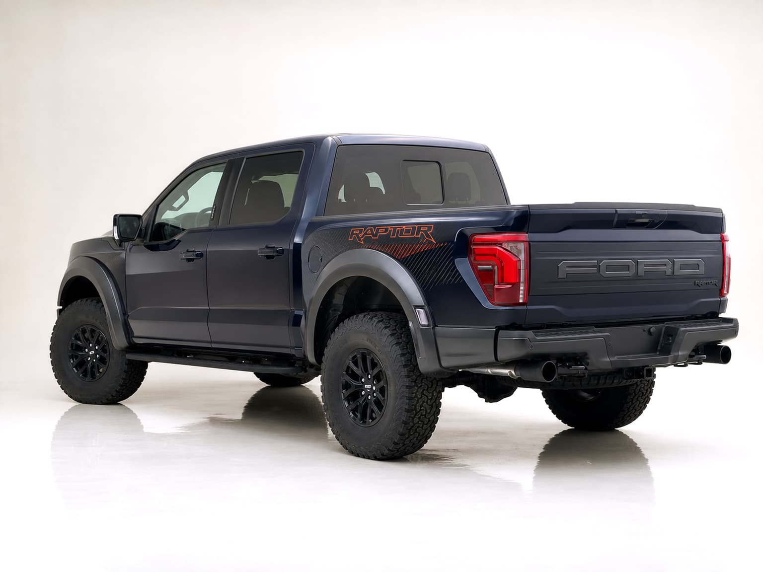 2025 Ford F-150 Raptor thumbnail 3