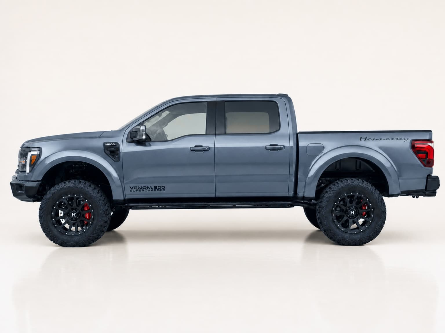 2025 Ford F-150 Lariat 4x4 SuperCrew Hennessey VENOM 800 Supercharged thumbnail 4