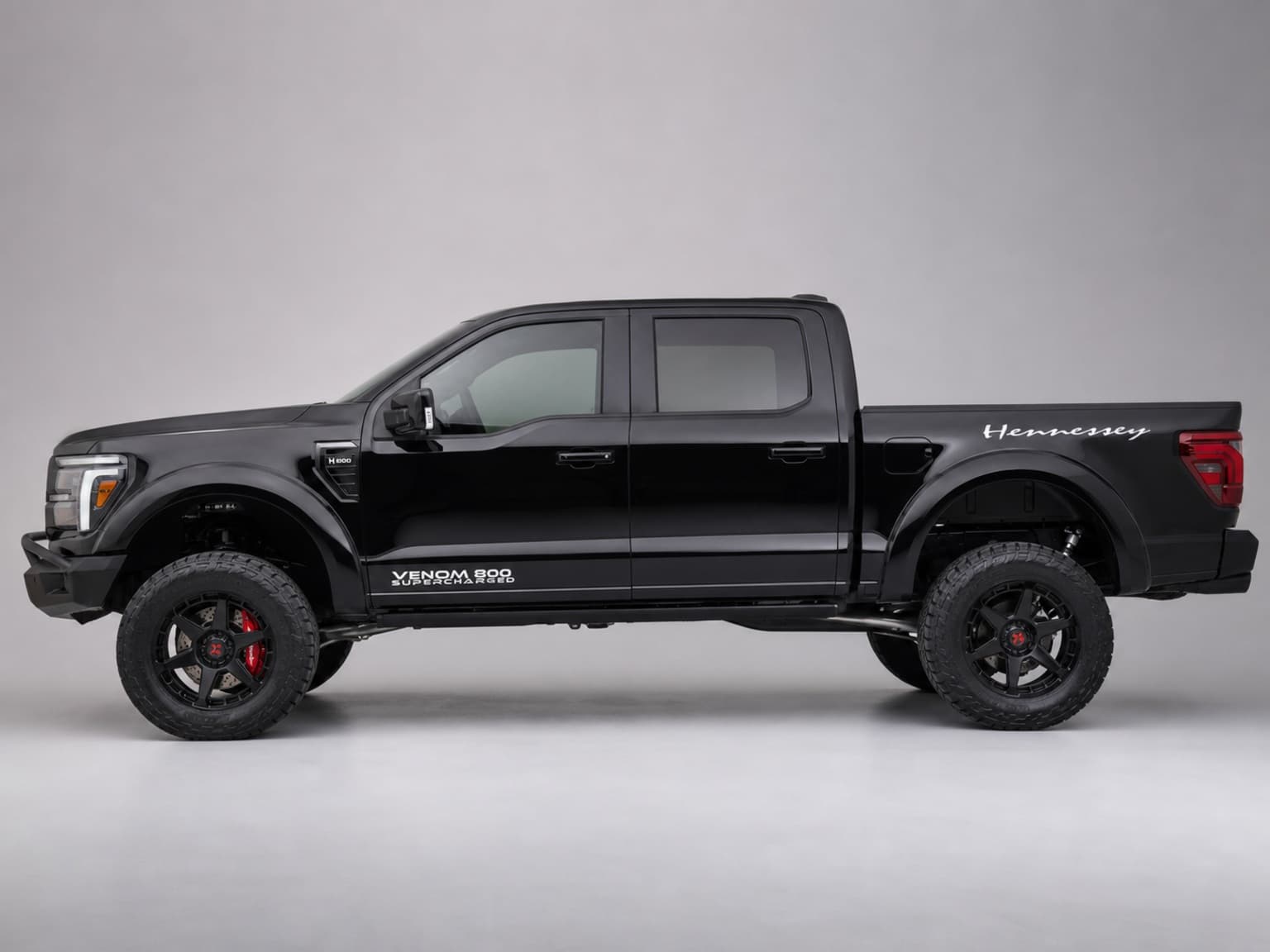 2026 Ford F-150 Lariat 4x4 SuperCrew Hennessey Venom 800 Supercharged thumbnail 4