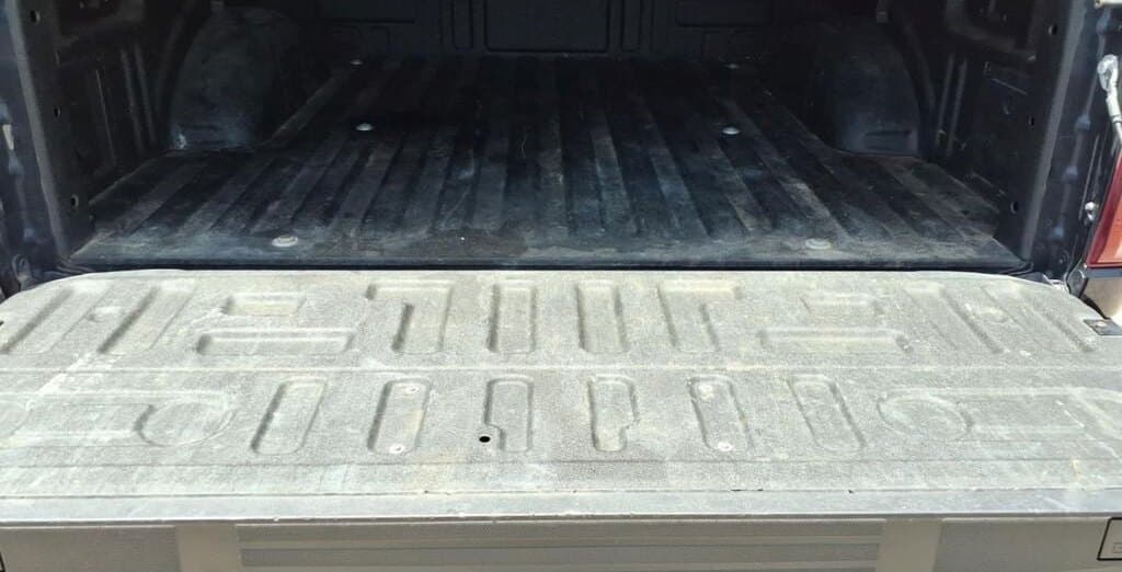 2024 Ford F-150 LARIAT thumbnail 5